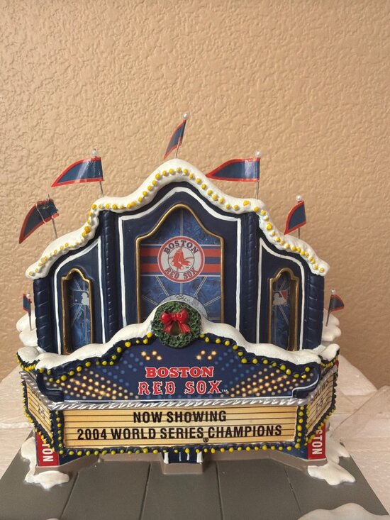 2005 Hawthorne Christmas Village Boston Red Sox Lighted Theater w/ COA Box Cord - Picture 7 of 16